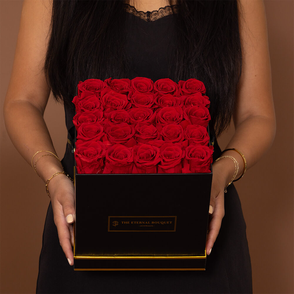 Classic Square Rose Box - Red