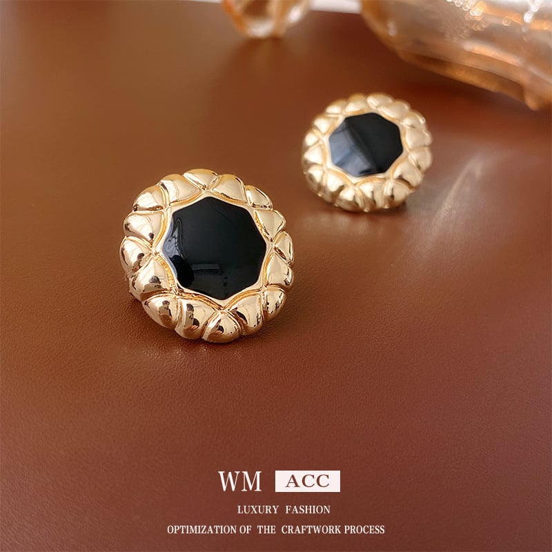 🏆Medieval vintage earrings