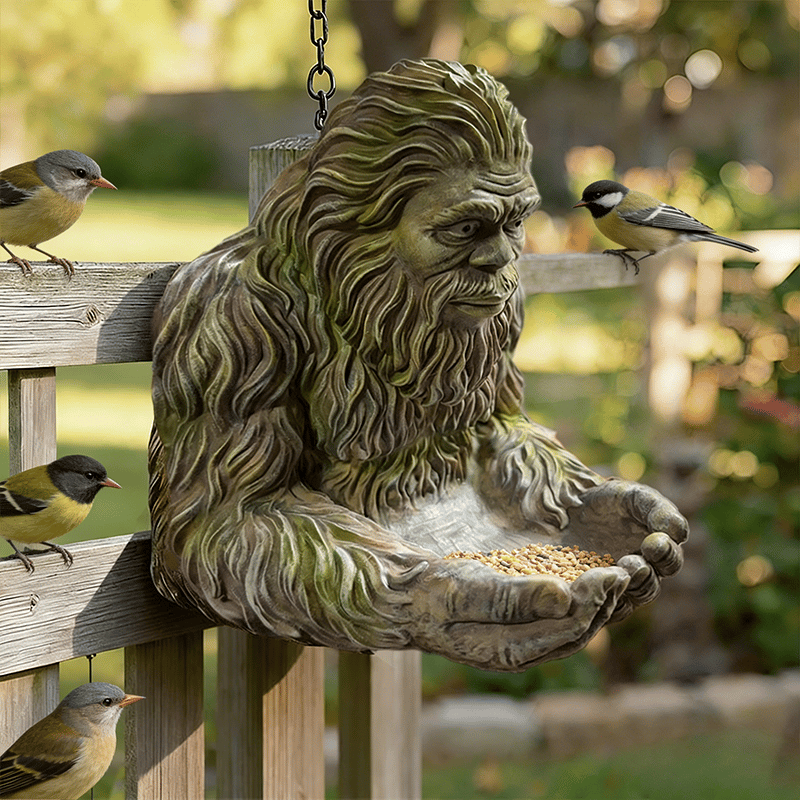 Bigfoot Bird Feeder💋