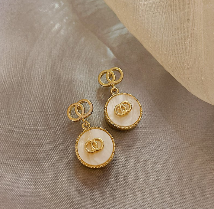 🏆Medieval vintage earrings