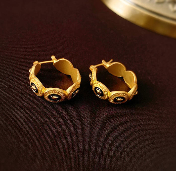 🏆Medieval vintage earrings