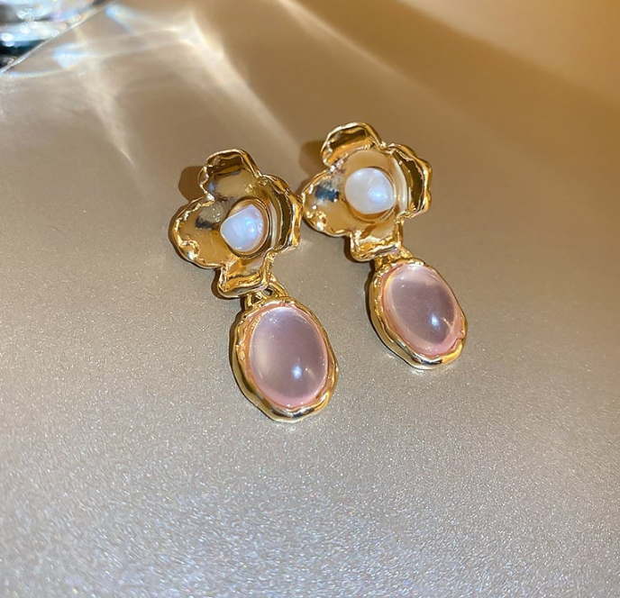 🏆Medieval vintage earrings